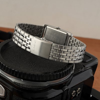 Casio Timeless MTP-B215D-1AVEF MTP-B215 Series Horloge • EAN