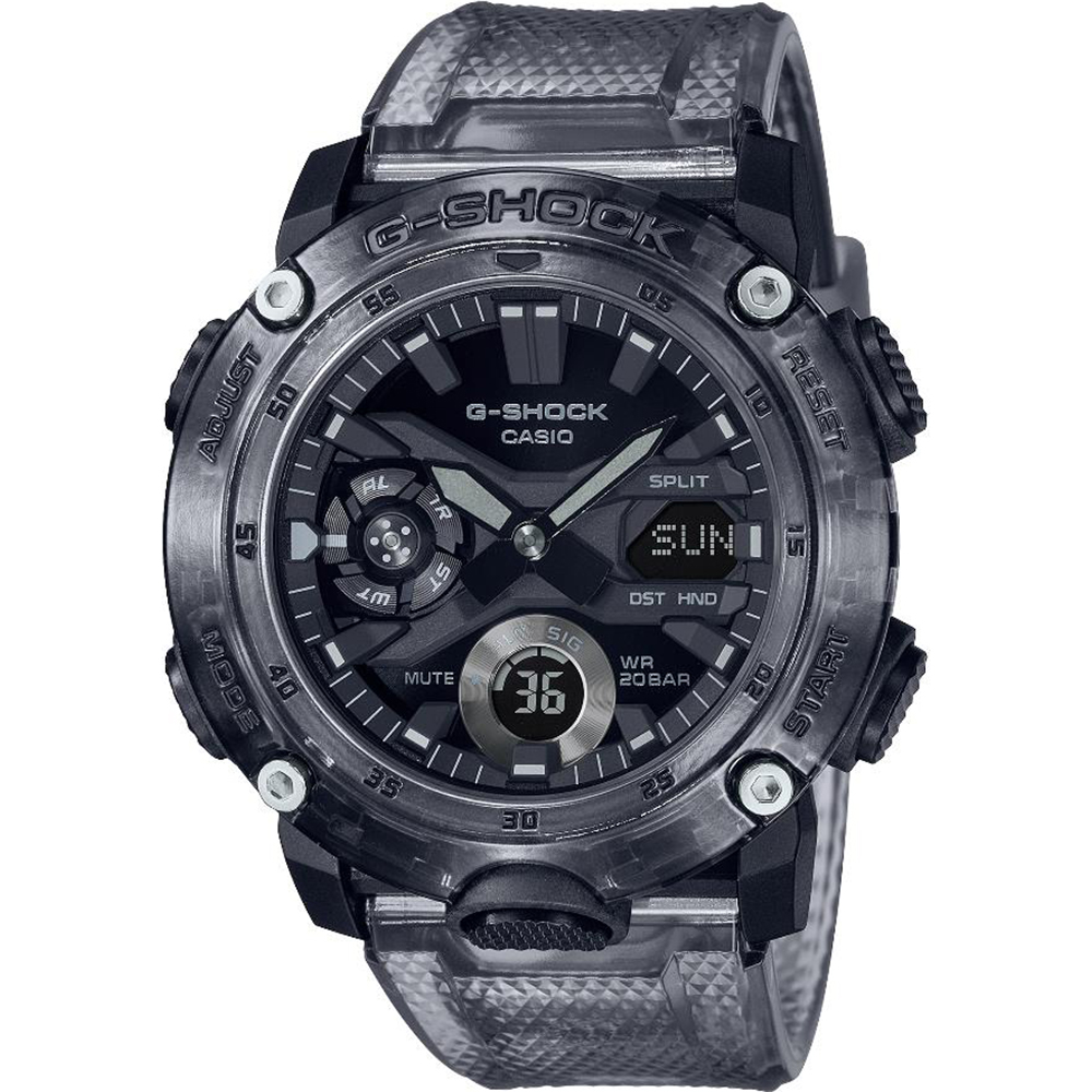 G-Shock Classic Style GA-2000SKE-8AER Carbon Core horloge